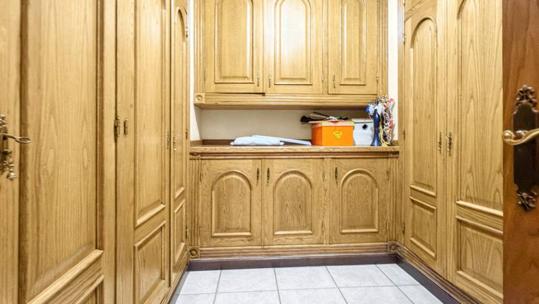 Sale - Villa - Torrevieja - Torrevieja Centro