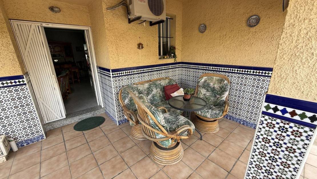 Sale - Villa - Torrevieja - Torrevieja Centro