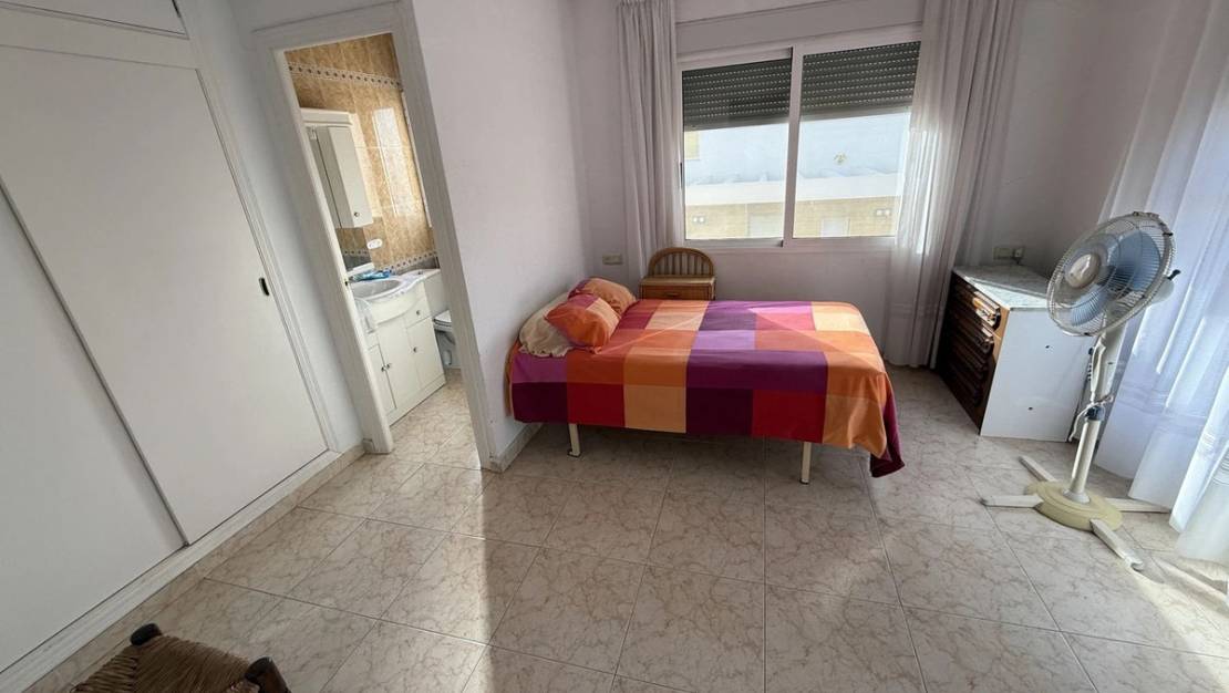 Sale - Villa - Torrevieja - Torrevieja Centro