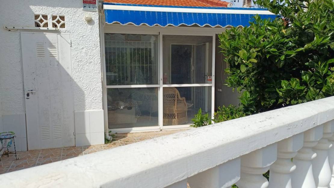 Sale - Villa - Torrevieja - Torrevieja Centro