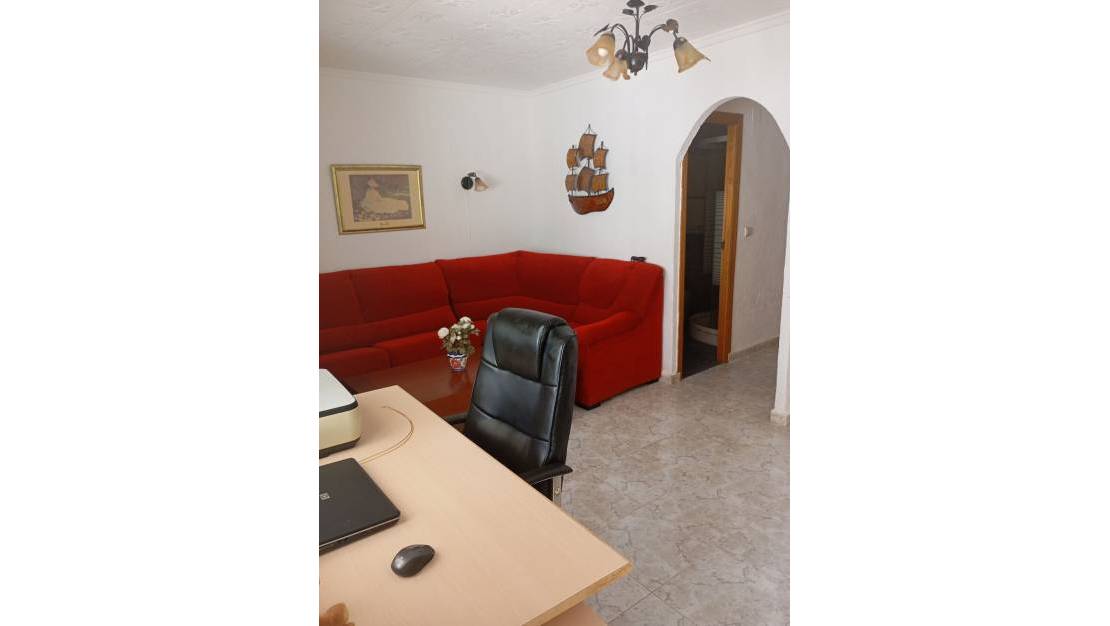 Sale - Villa - Torrevieja - Torrevieja Centro