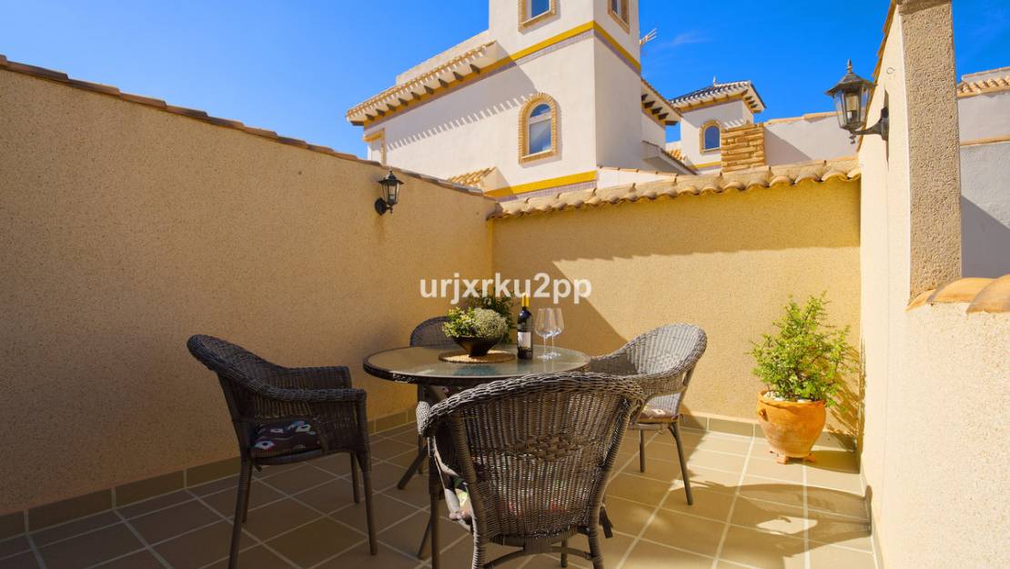 Sale - Villa - Torrevieja - Torrevieja Centro