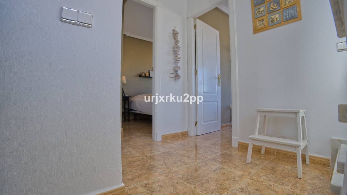 Sale - Villa - Torrevieja - Torrevieja Centro