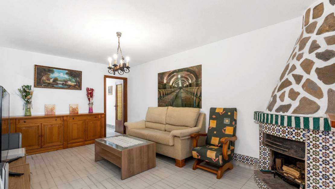 Sale - Villa - Torrevieja - Torrevieja Centro