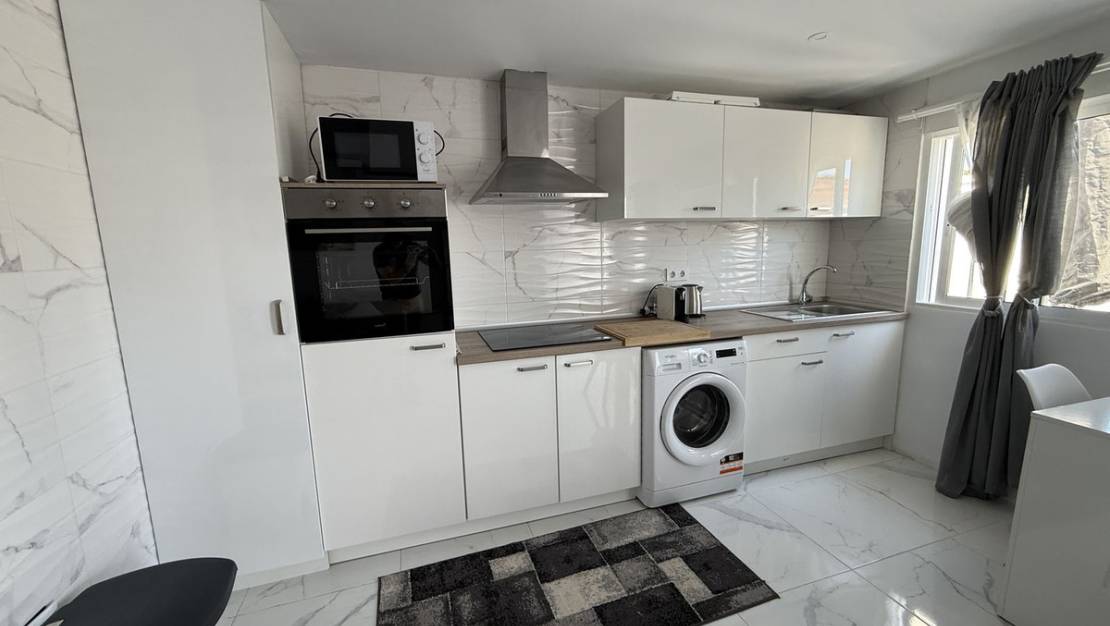 Sale - Villa - Torrevieja - Torrevieja Centro