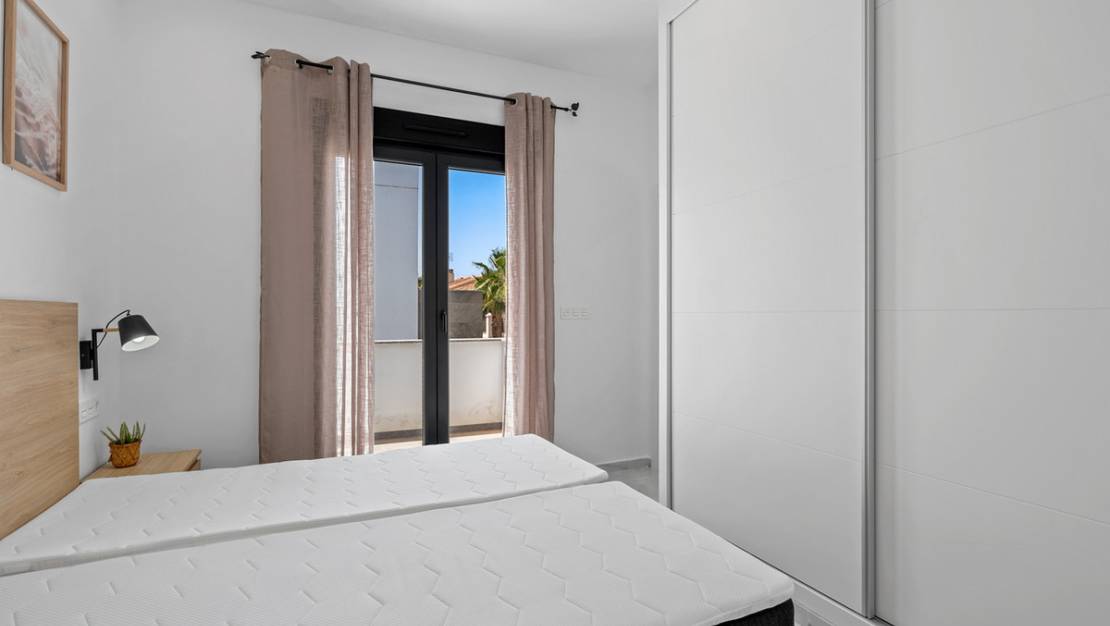 Sale - Villa - Torrevieja - Torrevieja Centro