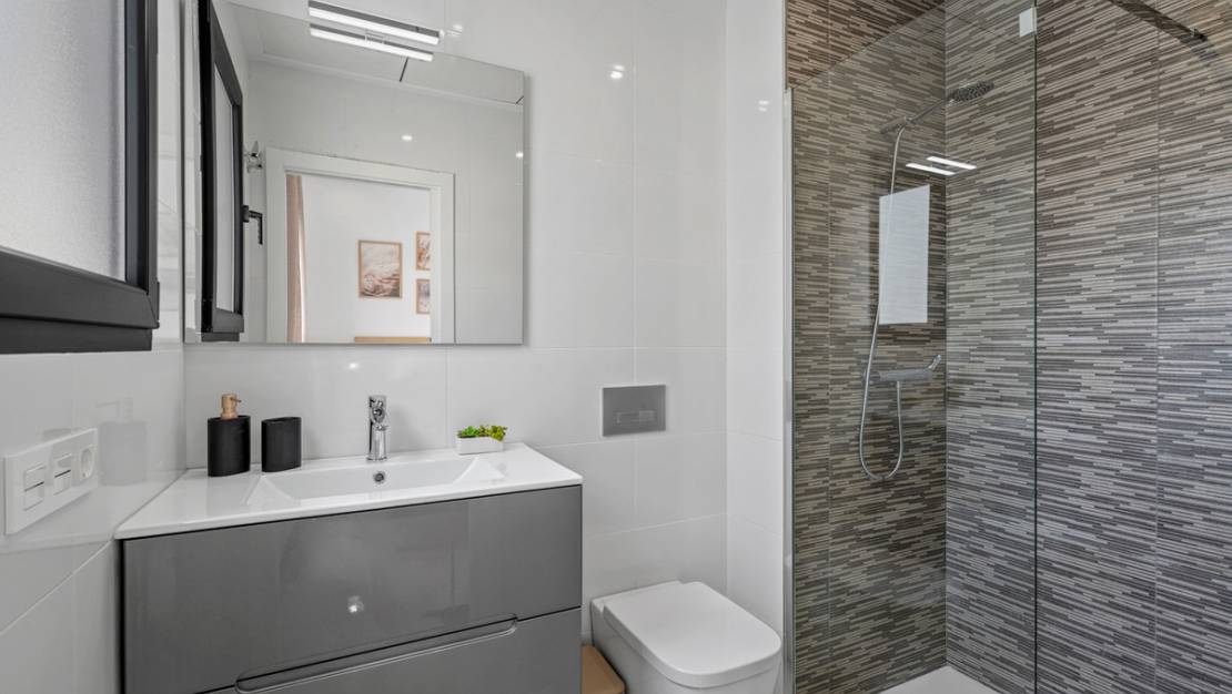 Sale - Villa - Torrevieja - Torrevieja Centro