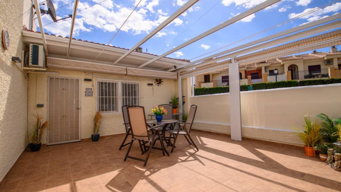 Sale - Villa - Torrevieja - Torrevieja Centro