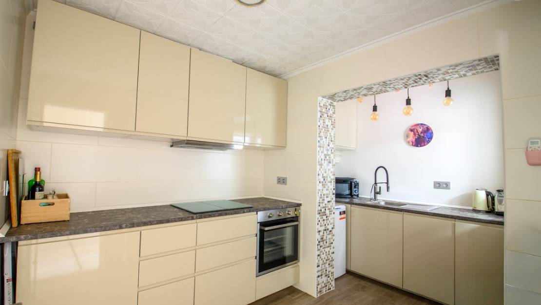 Sale - Villa - Torrevieja - Torrevieja Centro