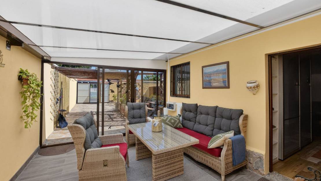 Sale - Villa - Torrevieja - Torrevieja Centro