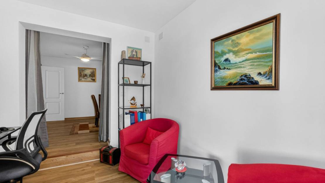 Sale - Villa - Torrevieja - Torrevieja Centro