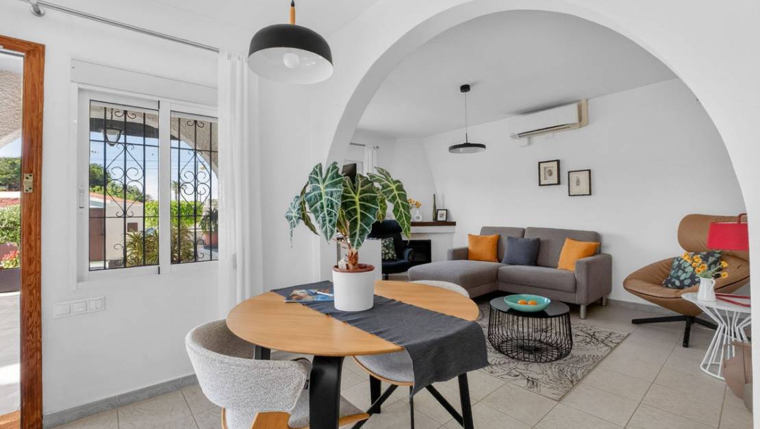 Sale - Villa - Torrevieja - Torrevieja Centro
