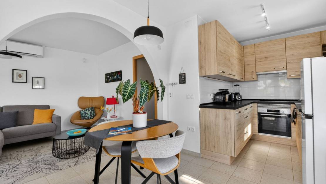Sale - Villa - Torrevieja - Torrevieja Centro