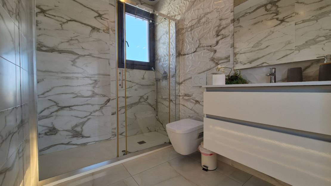 Sale - Villa - Torrevieja - Torrevieja Centro