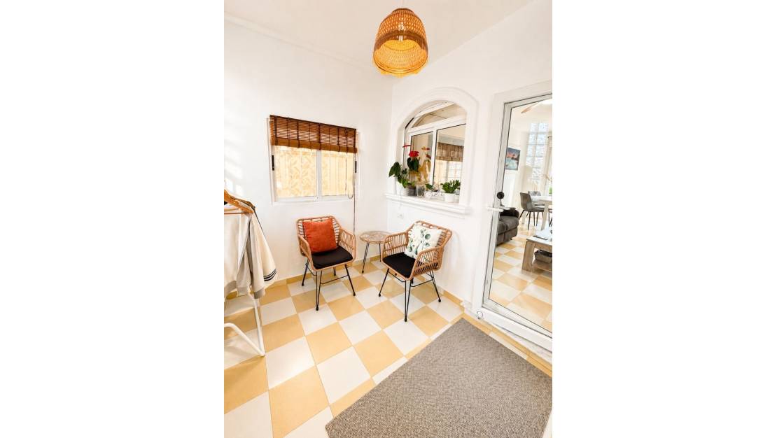 Sale - Villa - Torrevieja - Torrevieja Centro