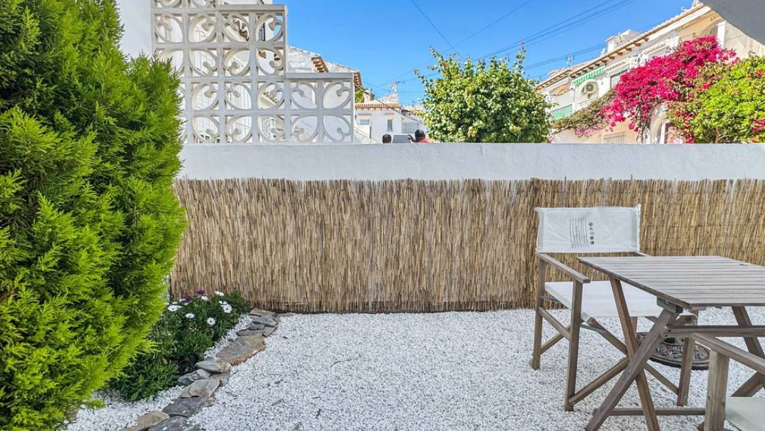 Sale - Villa - Torrevieja - Torrevieja Centro