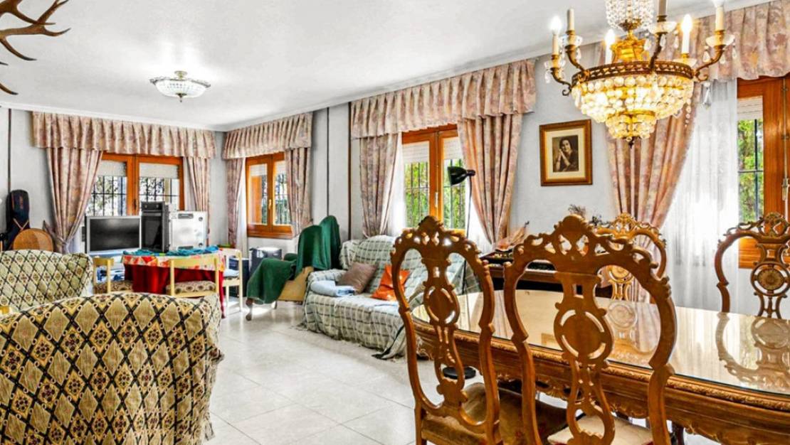 Sale - Villa - Torrevieja - Torrevieja Centro
