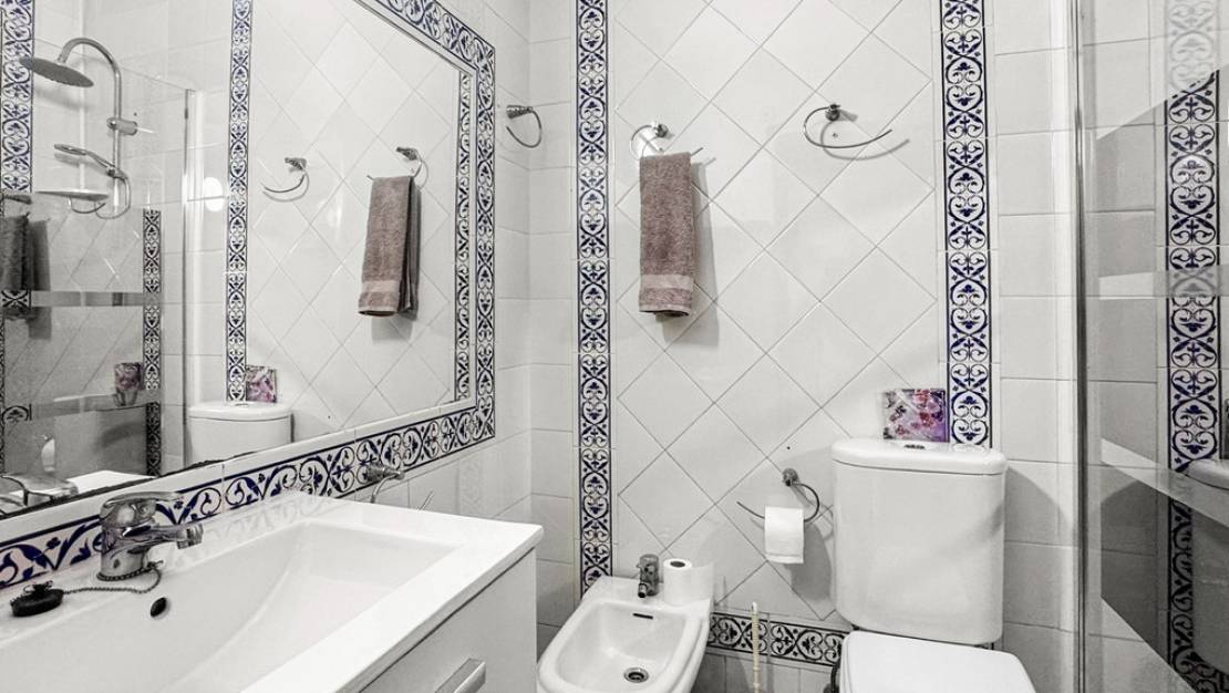 Sale - Villa - Torrevieja - Torrevieja Centro