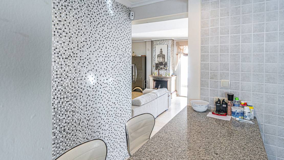 Sale - Villa - Torrevieja - Torrevieja Centro