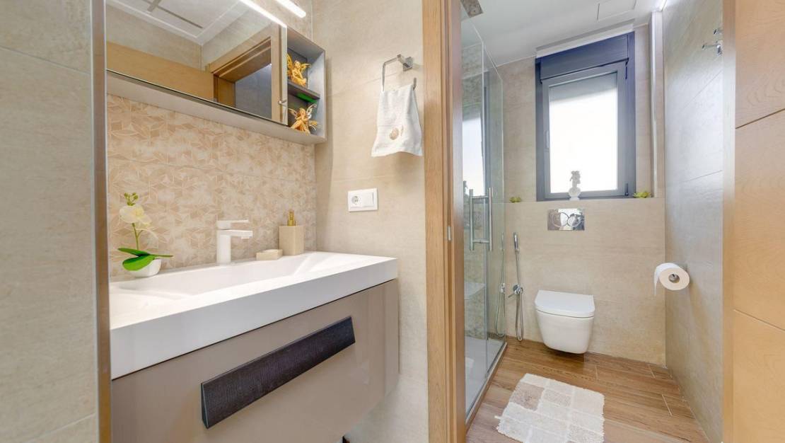Sale - Villa - Torrevieja - Torrevieja Centro