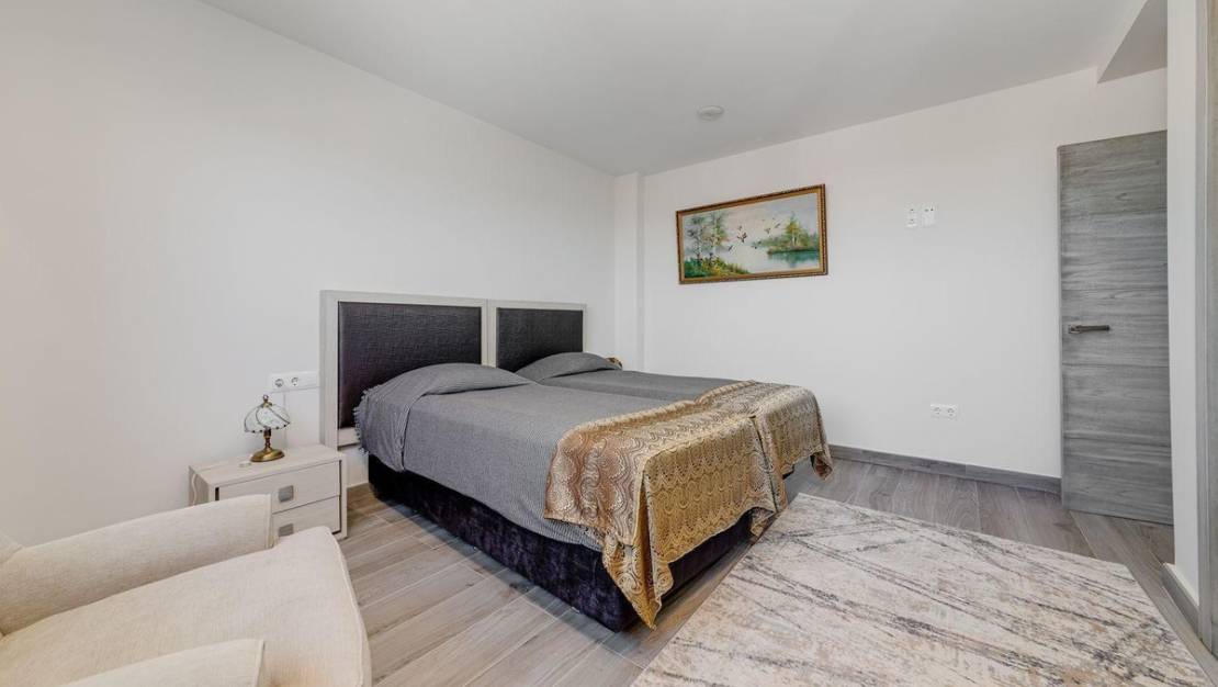 Sale - Villa - Torrevieja - Torrevieja Centro