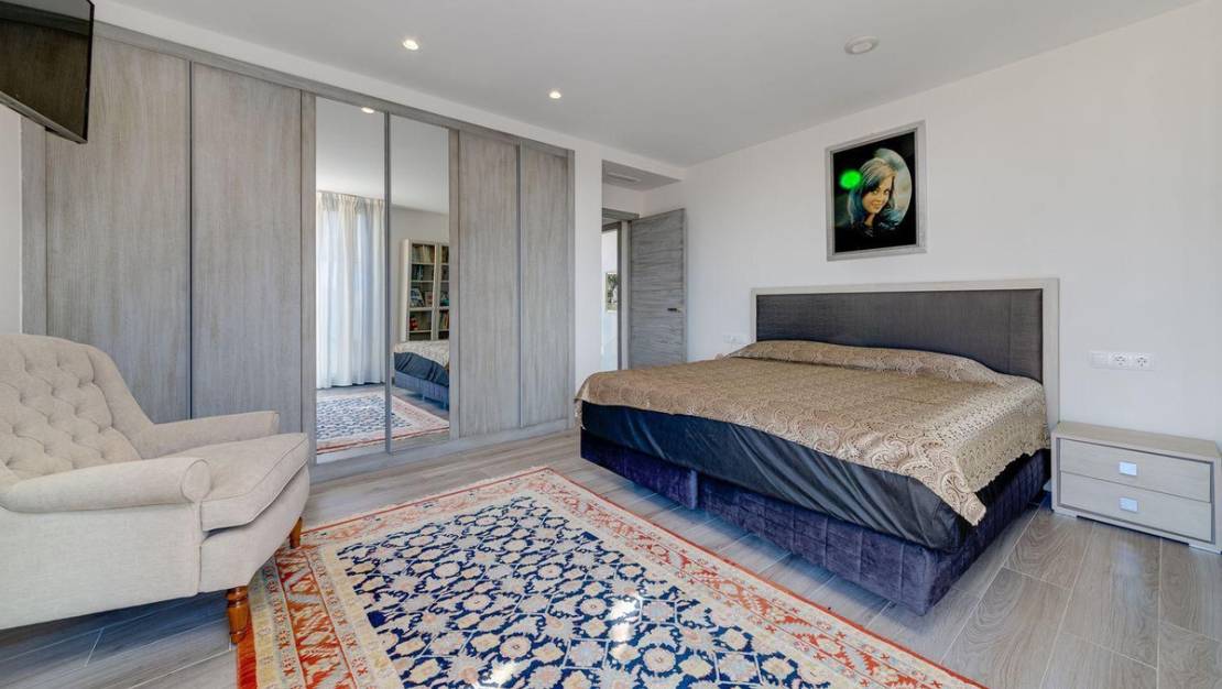 Sale - Villa - Torrevieja - Torrevieja Centro