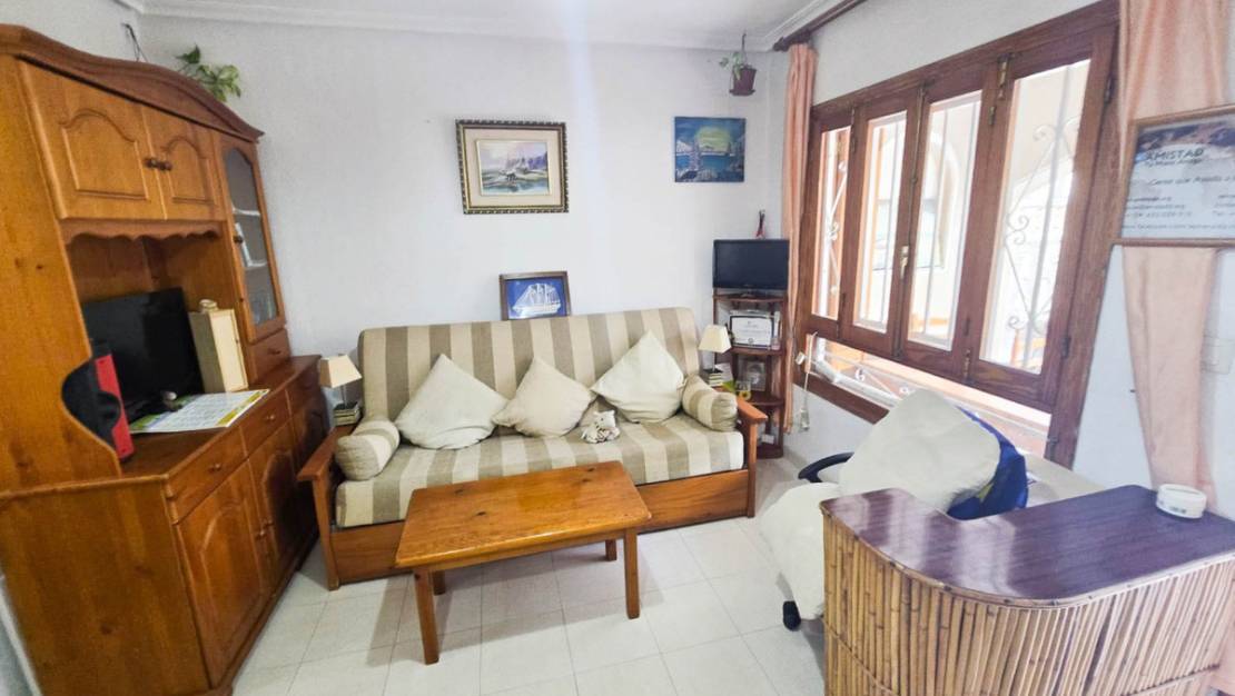 Sale - Villa - Torrevieja - Torrevieja Centro