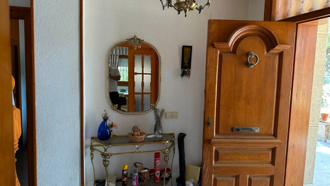 Sale - Villa - Torrevieja - Torrevieja Centro