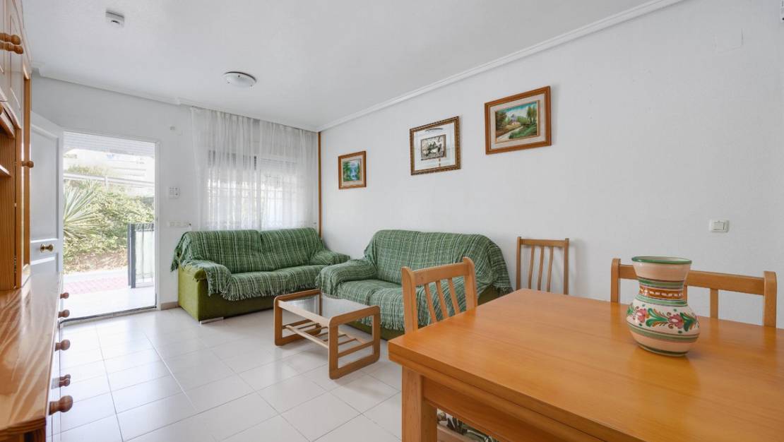 Sale - Villa - Torrevieja - Torrevieja Centro