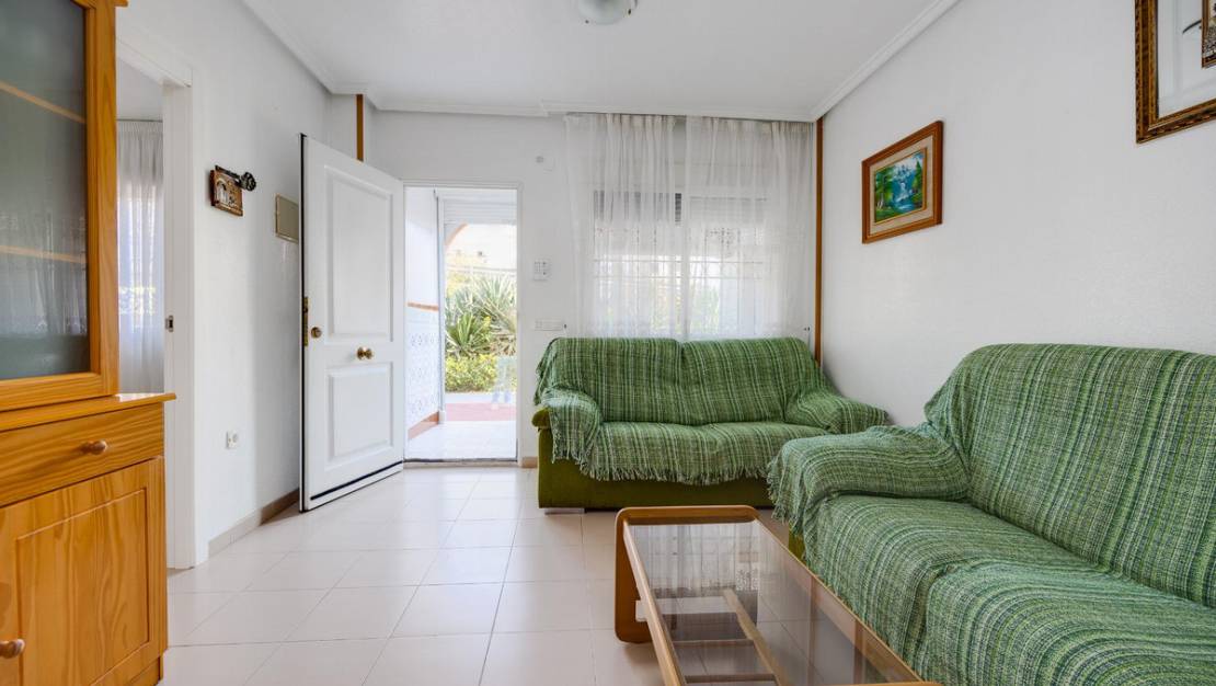 Sale - Villa - Torrevieja - Torrevieja Centro