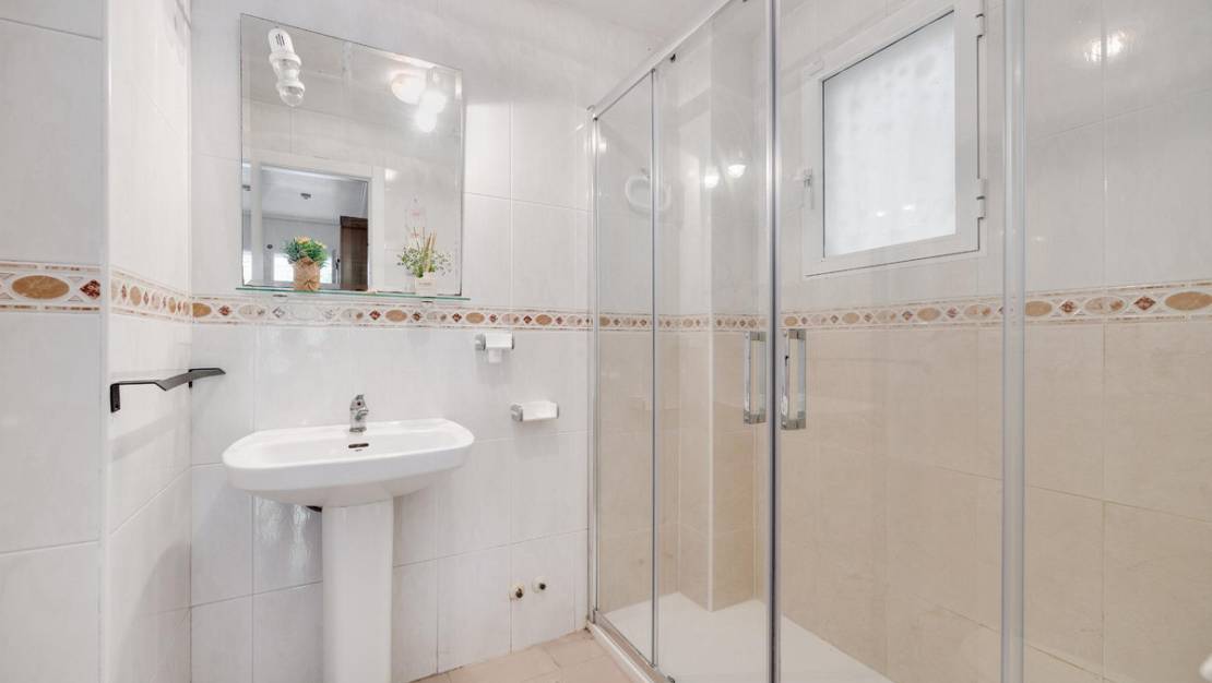 Sale - Villa - Torrevieja - Torrevieja Centro