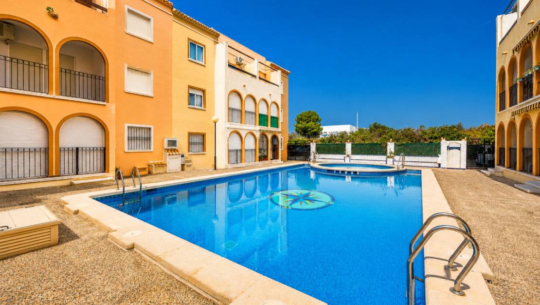 Sale - Villa - Torrevieja - Torrevieja Centro