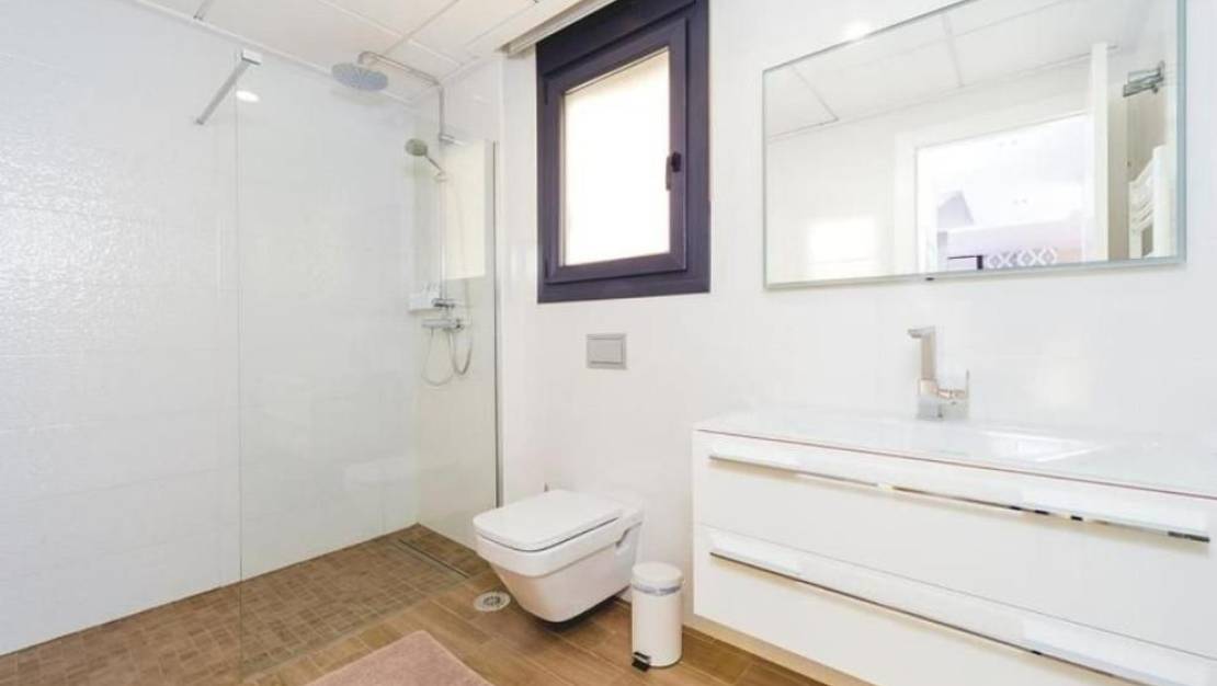 Sale - Villa - Torrevieja - Torrevieja Centro