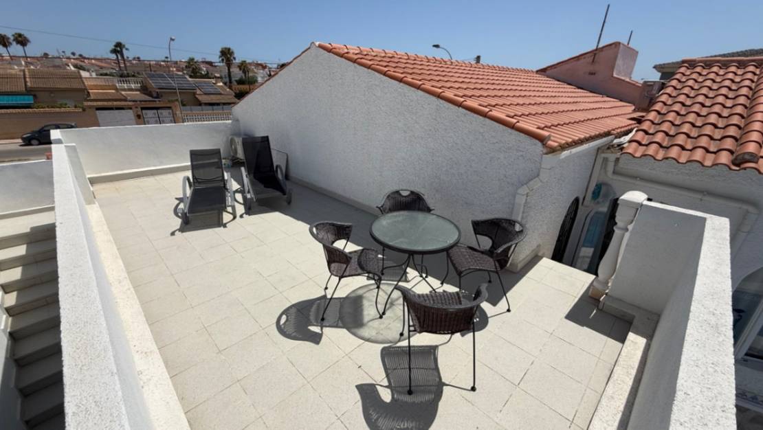 Sale - Villa - Torrevieja - Torrevieja Centro