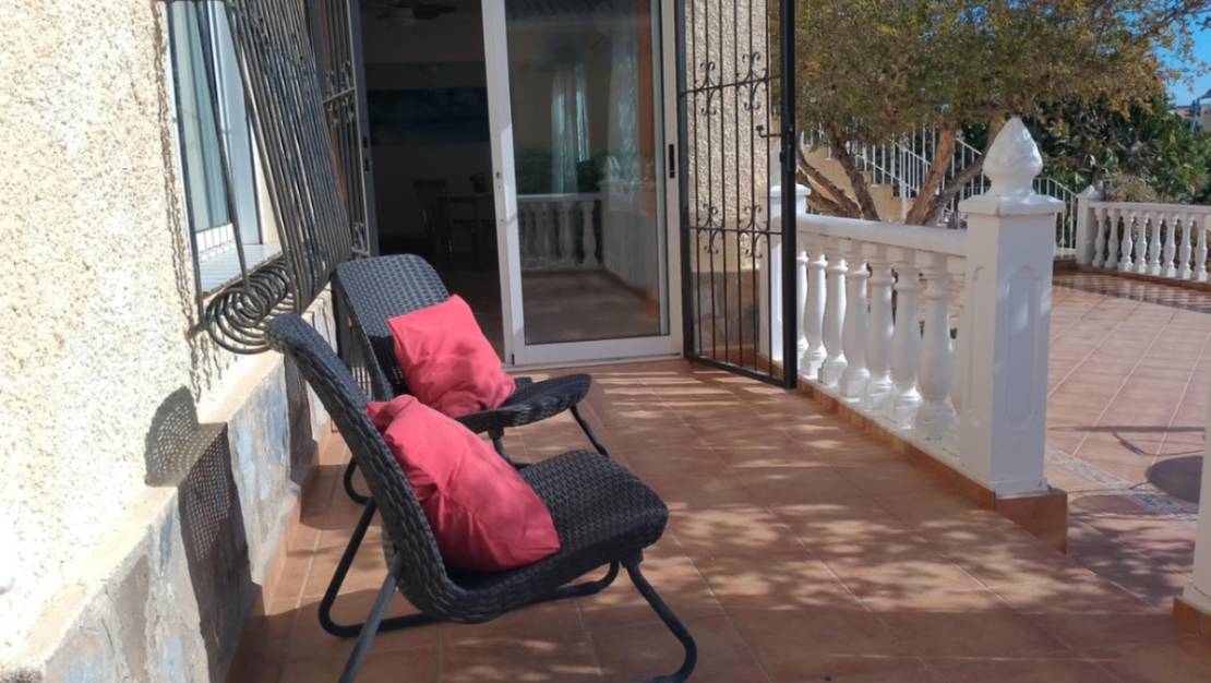 Sale - Villa - Torrevieja - Torrevieja Centro