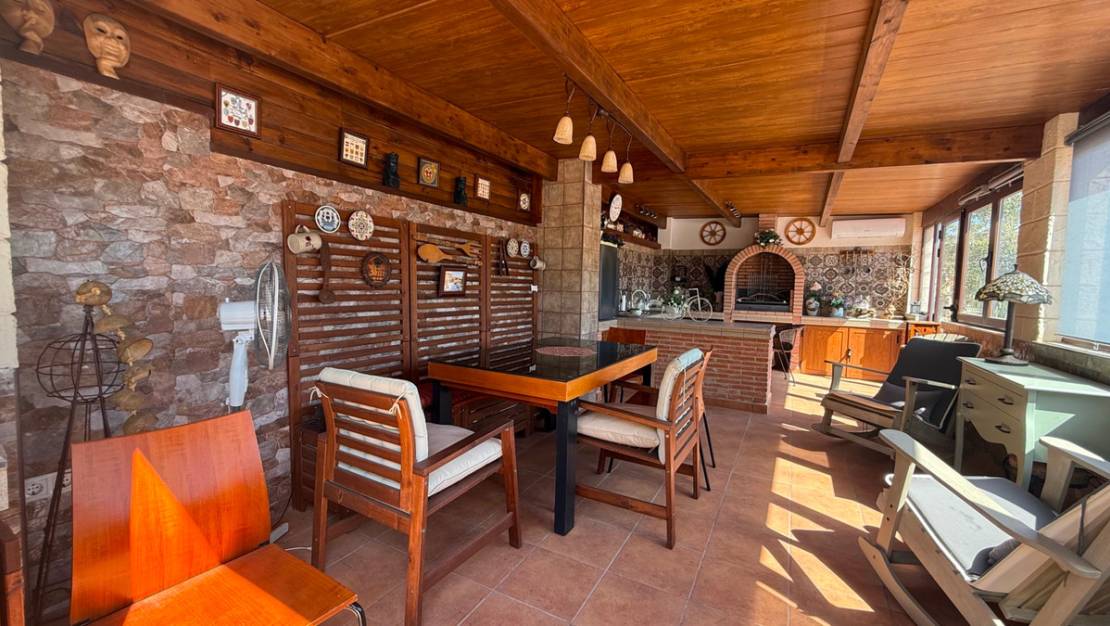 Sale - Villa - Torrevieja - Torrevieja Centro