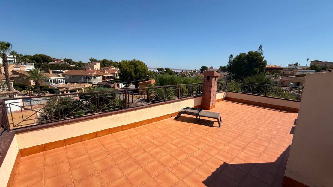 Sale - Villa - Torrevieja - Torrevieja Centro
