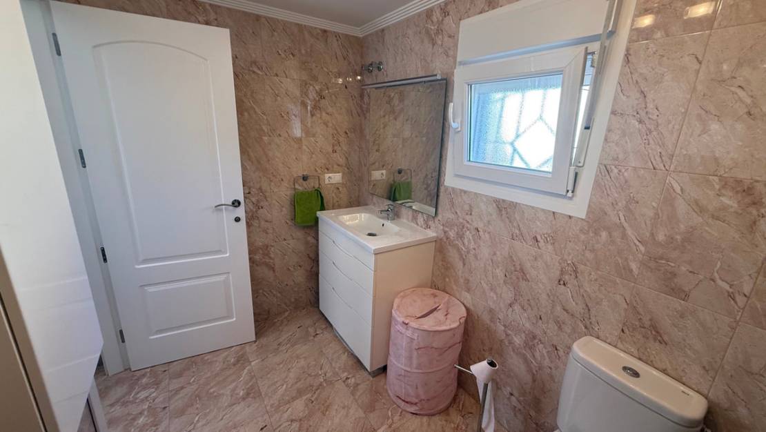 Sale - Villa - Torrevieja - Torrevieja Centro