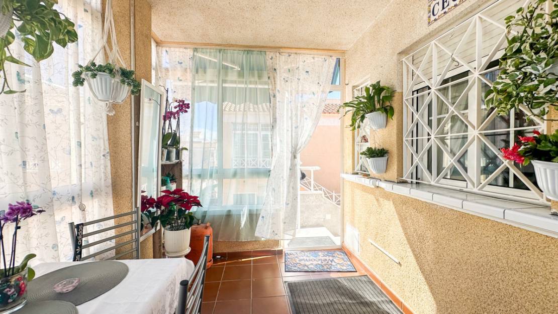 Sale - Villa - Torrevieja - Torrevieja Centro
