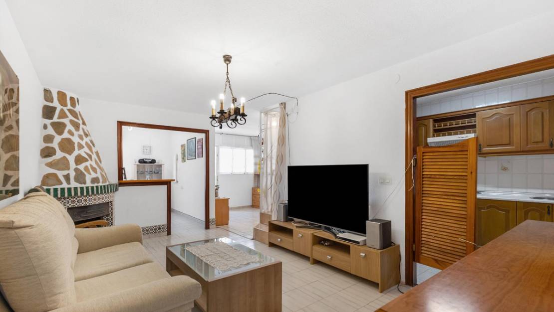 Sale - Villa - Torrevieja - Torrevieja Centro
