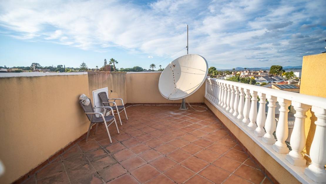 Sale - Villa - Torrevieja - Torrevieja Centro