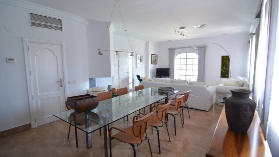 Sale - Villa - Torrevieja - Torrevieja Centro