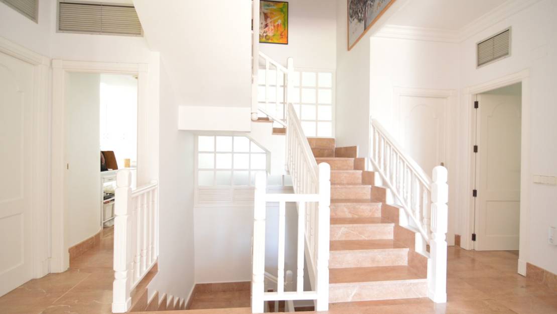 Sale - Villa - Torrevieja - Torrevieja Centro
