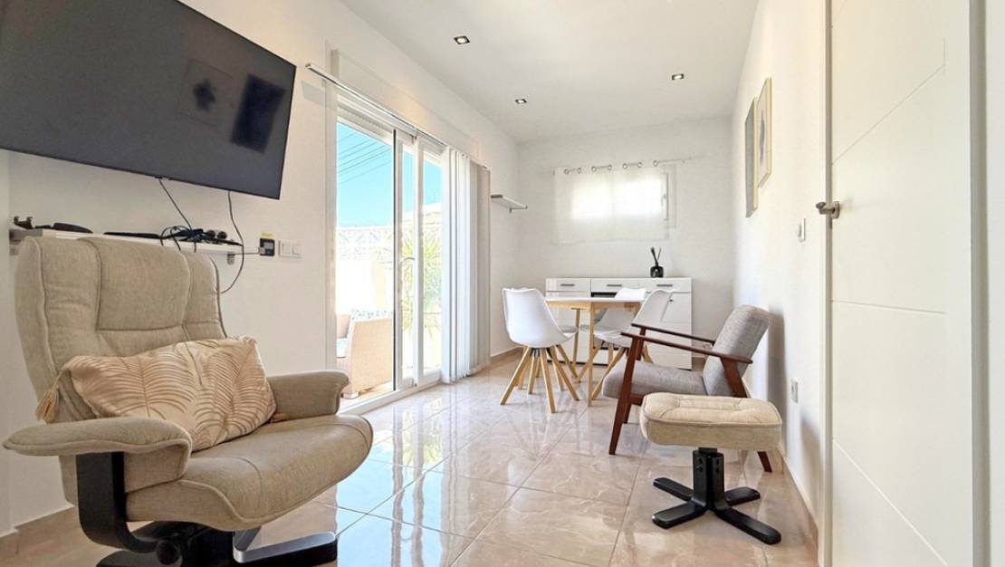 Sale - Villa - Torrevieja - Torrevieja Centro