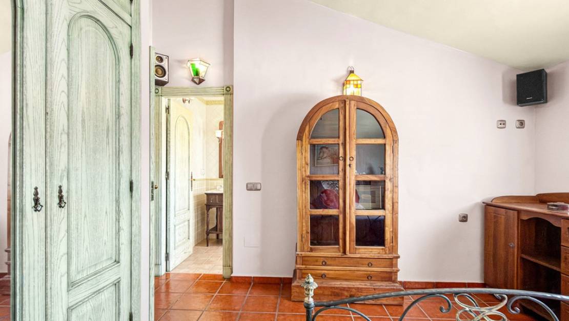 Sale - Villa - Torrevieja - Torrevieja Centro