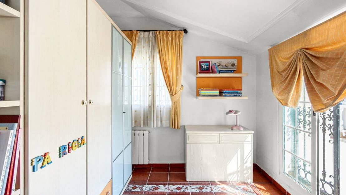 Sale - Villa - Torrevieja - Torrevieja Centro