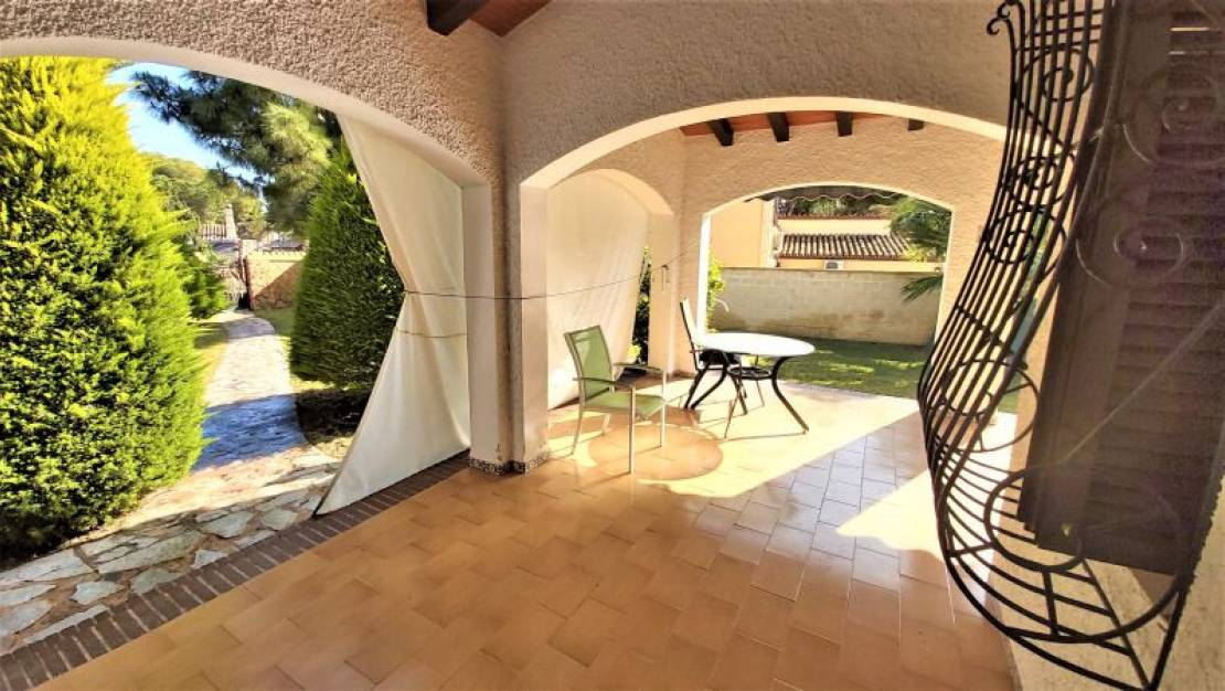 Sale - Villa - Torrevieja - Torrevieja Centro