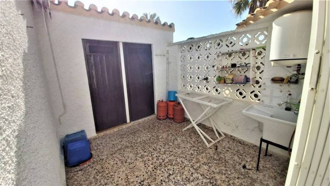 Sale - Villa - Torrevieja - Torrevieja Centro