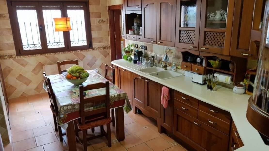 Sale - Villa - Torrevieja - Torrevieja Centro