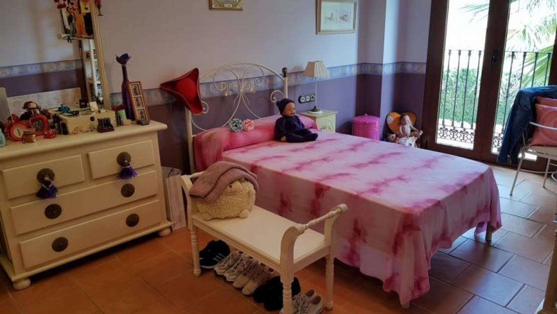 Sale - Villa - Torrevieja - Torrevieja Centro